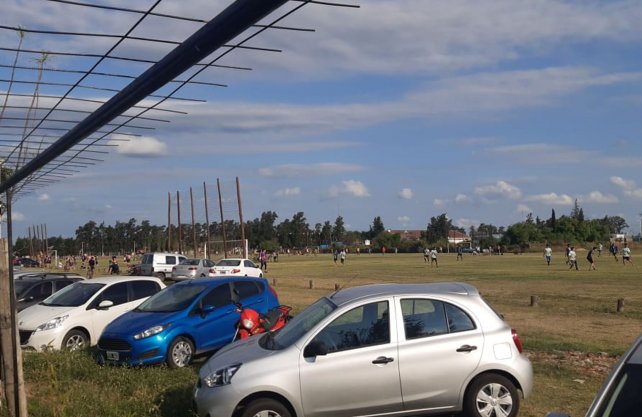 Fútbol para todos: torneo con 400 invitados