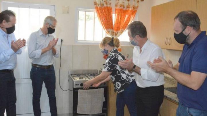 Avellaneda encendió la llama del gas natural