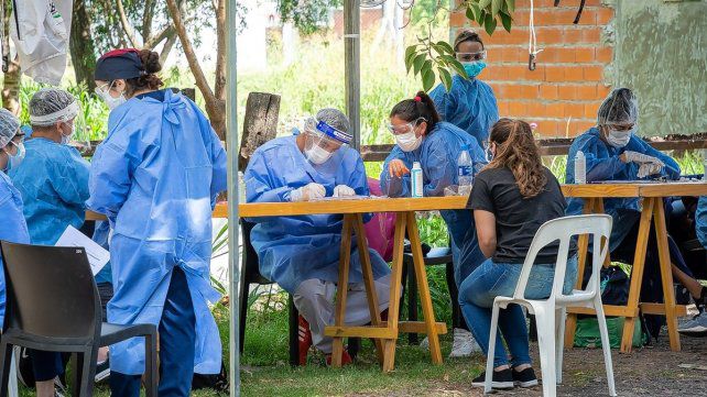 2000 voluntarios se anotaron para aplicar la vacuna