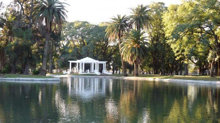 Desarticulan una fiesta clandestina con 400 personas