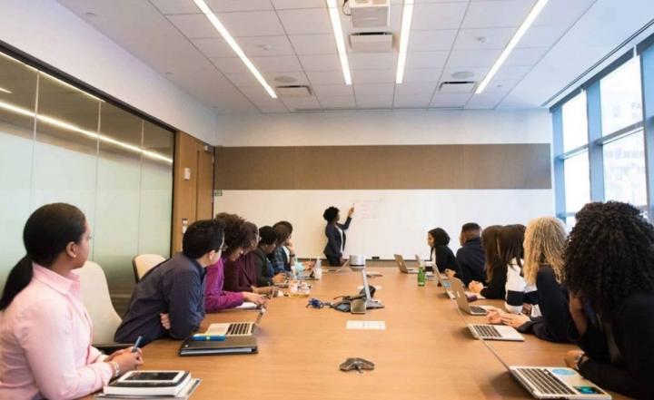  Autorizan asambleas de hasta 20 personas