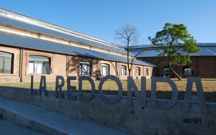 El cine en Santa Fe vuelve en forma de autocine