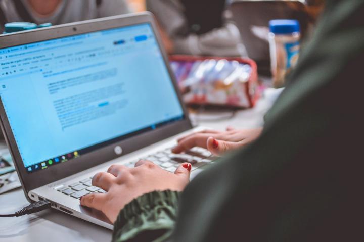 Las mujeres coparon el ingreso a la UNL