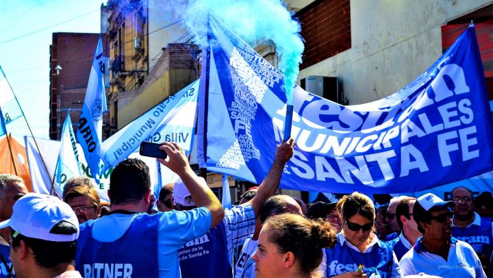 Municipales santafesinos paran dos días