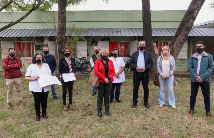 Más aulas en las escuelas de Santa Fe