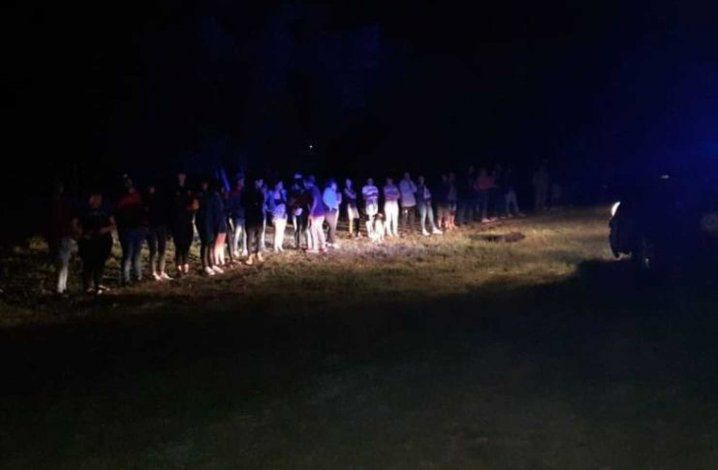 Una fiesta clandestina con 200 invitados