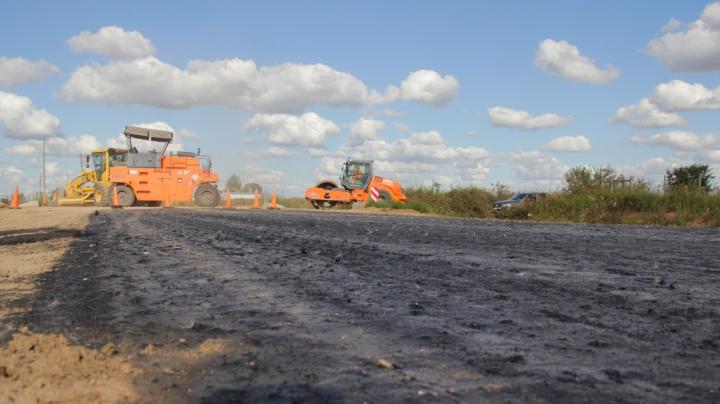 Perotti: “La Ruta 33 sumará otros 55 km de obras” 