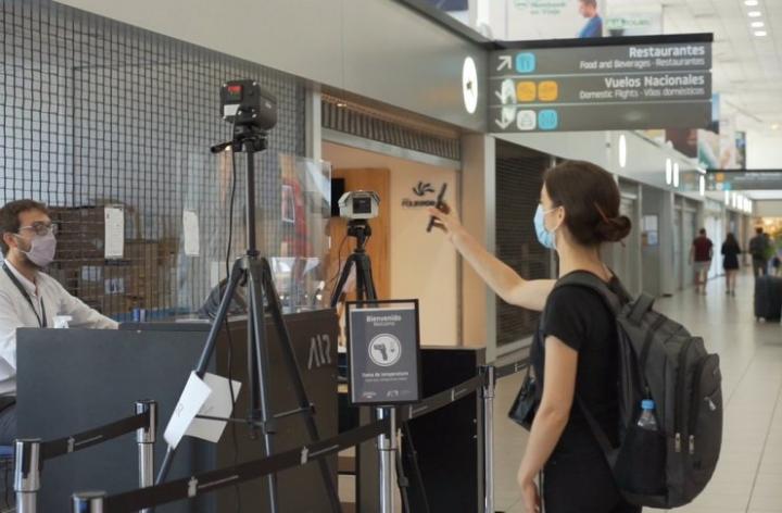 Santafesinos viajeros: el 45 % no cumple la cuarentena