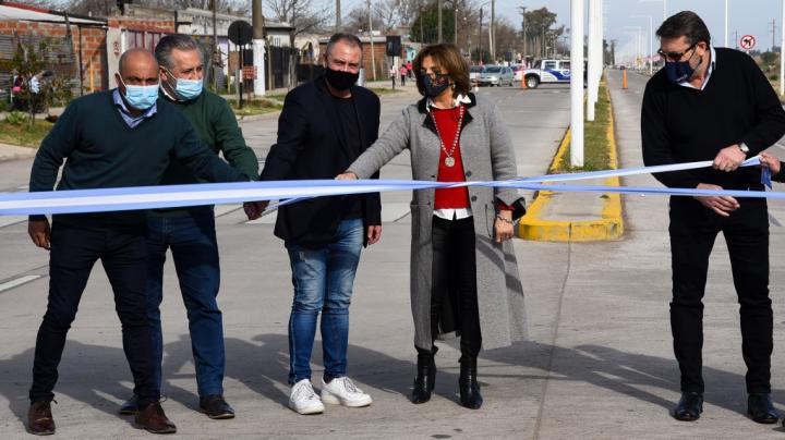 Capitán Bermúdez: inauguran una obra que integra regiones