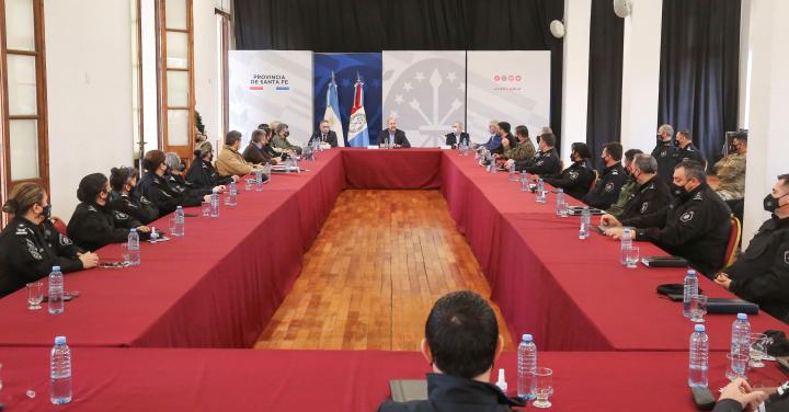 Más fuerzas federales desembarcan en Rosario