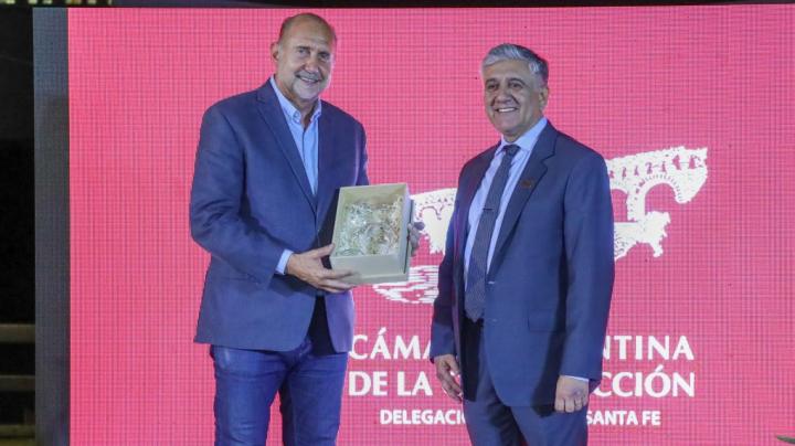 “Santa Fe mantendrá el ritmo de la obra pública en 2022”