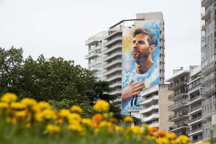 Impactante mural en homenaje a Lionel Messi