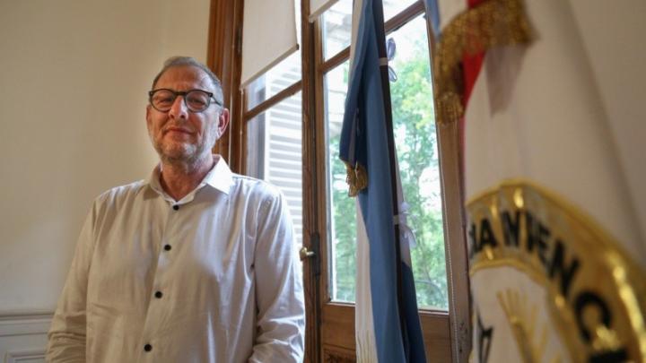 Covid en el gabinete de Perotti: Corach, positivo, Arena, aislada