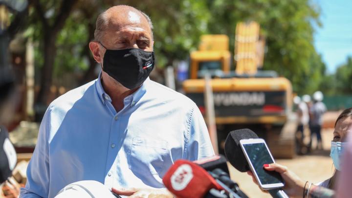 Perotti destacó “el altísimo nivel de vacunación”