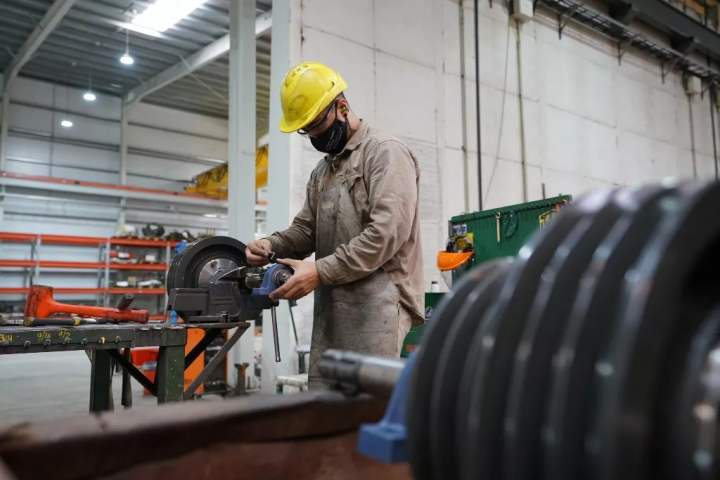 Santa Fe lidera la creación de empleos industriales en el país