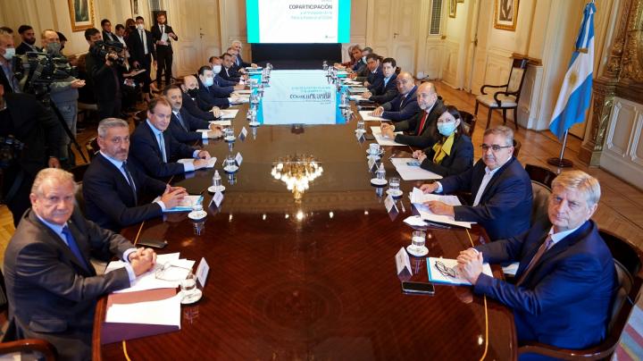 Recursos a Caba: el gobernador de Santa Fe respalda