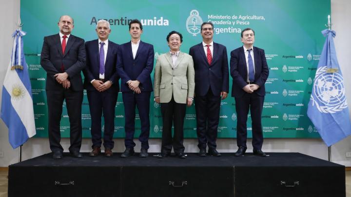 Presentan los bajos submeridionales a las Naciones Unidas