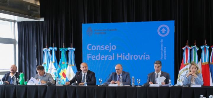 Perotti tiene “muchas expectativas sobre la Hidrovía” 
