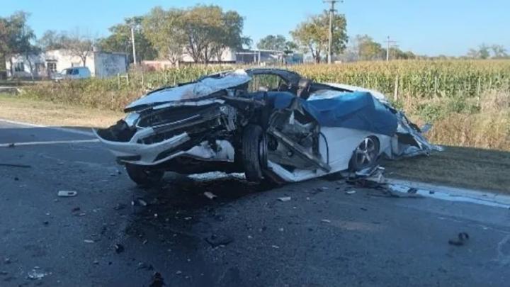 Tragedia: una familia completa murió en un violento choque