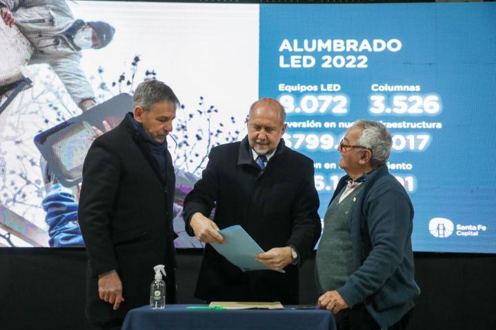 Llega la iluminación led a 5 barrios de la ciudad de Santa Fe
