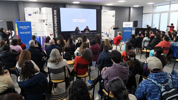 La Ley Micaela ingresa a las escuelas de Santa Fe