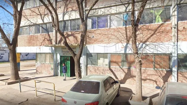 Construirán un muro antibalas para resguardar una escuela