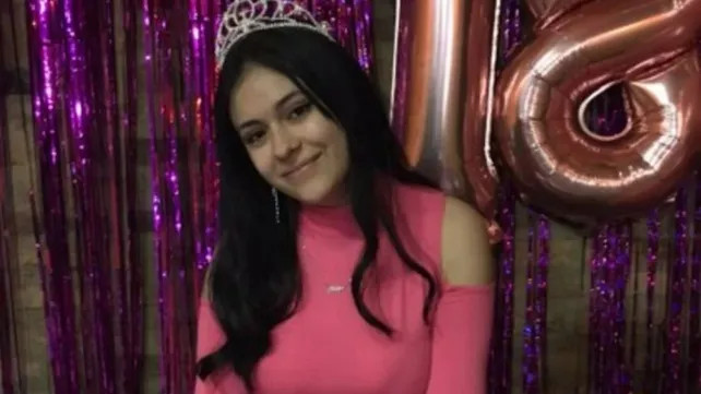 Planeó su cumple de 18 años con todo pero no fue nadie