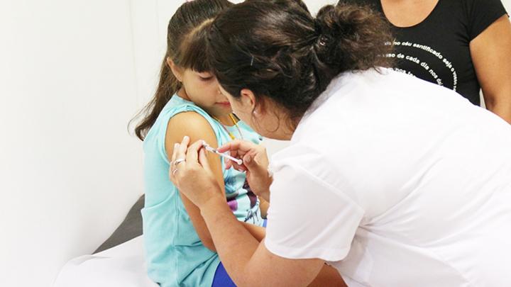 Martorano pidió a los padres que lleven a sus hijos a vacunarse