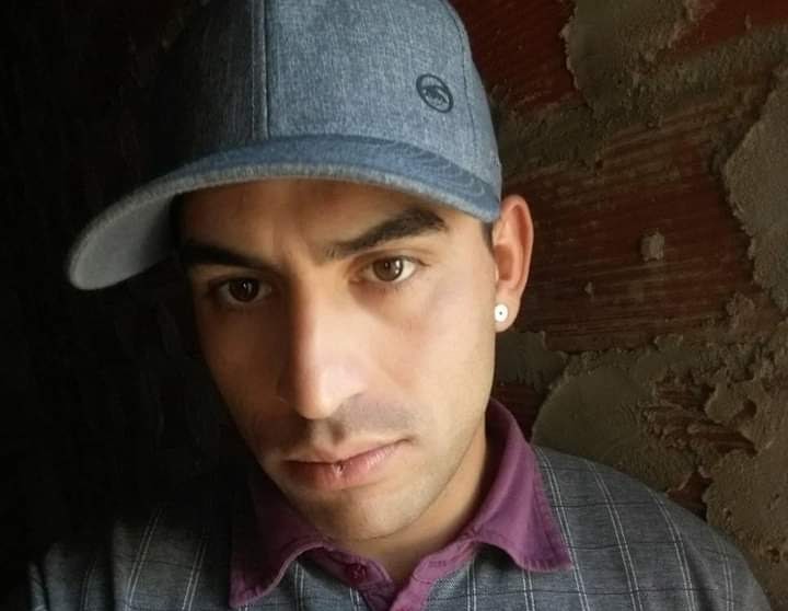 Buscan a Maximiliano Esmay