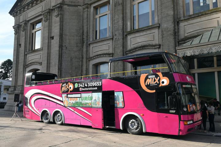 Subite a un bus, recorré y conocé la ciudad de Santa Fe