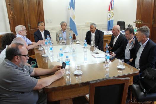 Santa Fe: el gobierno ofreció otro 25% de aumento salarial