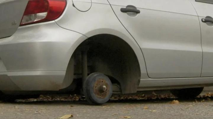 Los robarruedas no se toman vacaciones en Santa Fe