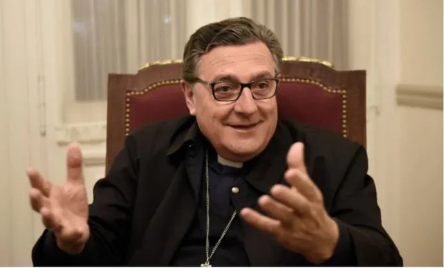 Un arzobispo opinó sobre la canción de Shakira: “Es de cuarta”