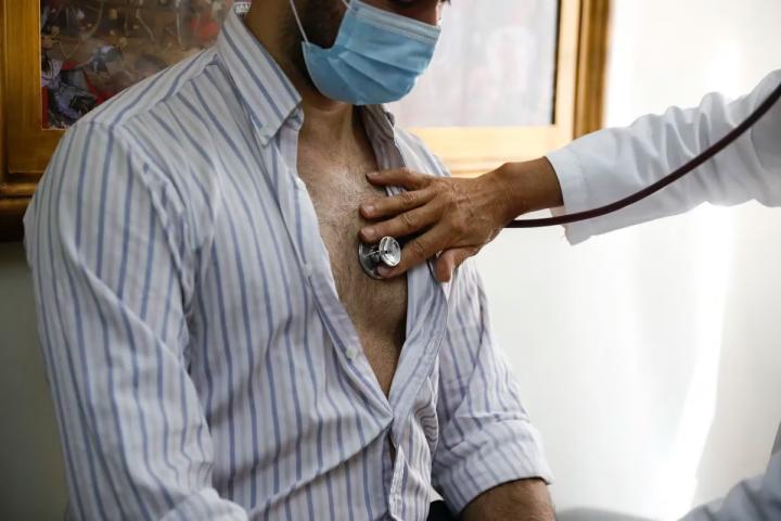 Secuelas poscovid: aconsejan chequeos médicos