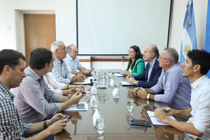 Perotti destacó la asistencia a los productores de Santa Fe