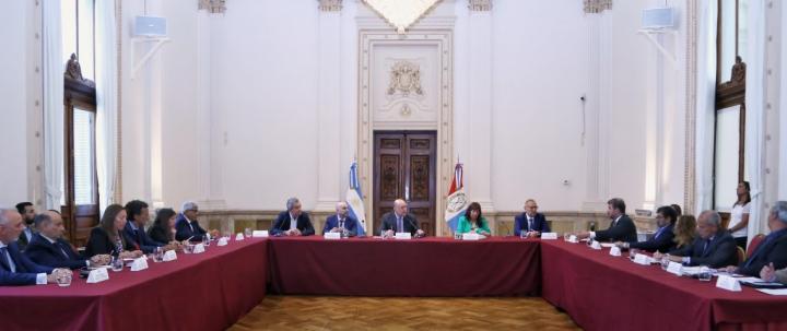 Perotti reunió a funcionarios federales y provinciales