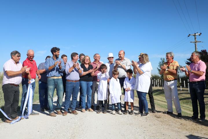 Perotti inauguró el corredor productivo entre Nuevo Torino y Felicia