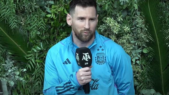 Lionel Messi, emocionado por el reconocimiento de la AFA.