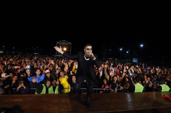 5000 personas disfrutaron de la Fiesta del Salado de Tostado