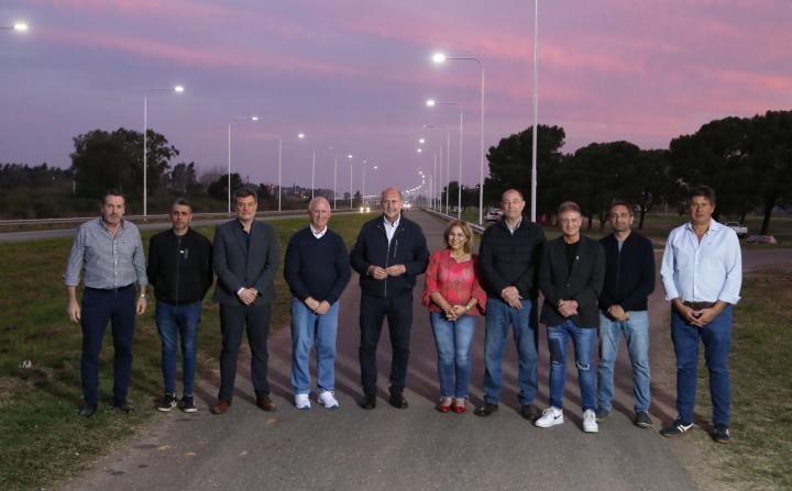 Autopista Santa Fe-Rosario, con nueva iluminación led