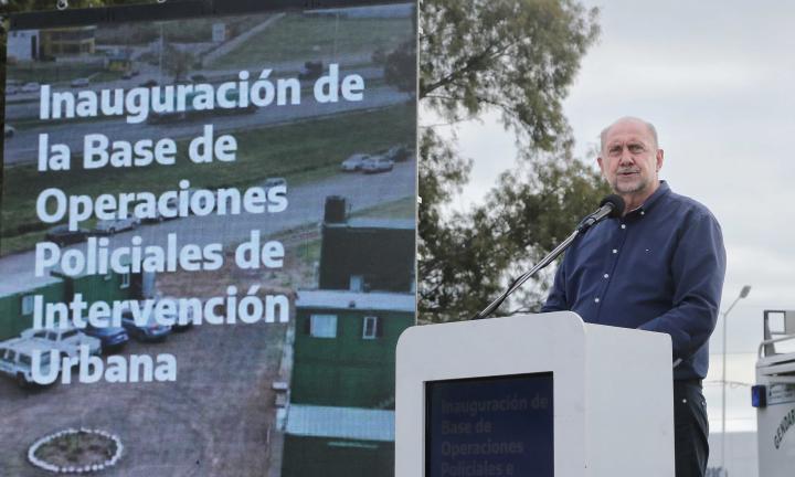 Perotti inauguró la Base de Operaciones Policiales en Rosario