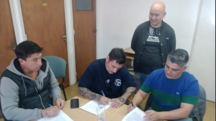 Acuerdo paritario en Puerto Rosario: 106% de suba salarial