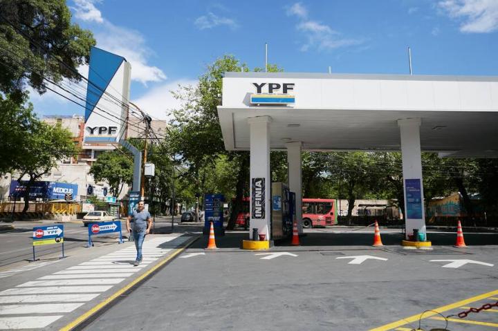 YPF aumentó otra vez las naftas entre un 10% y un 12%