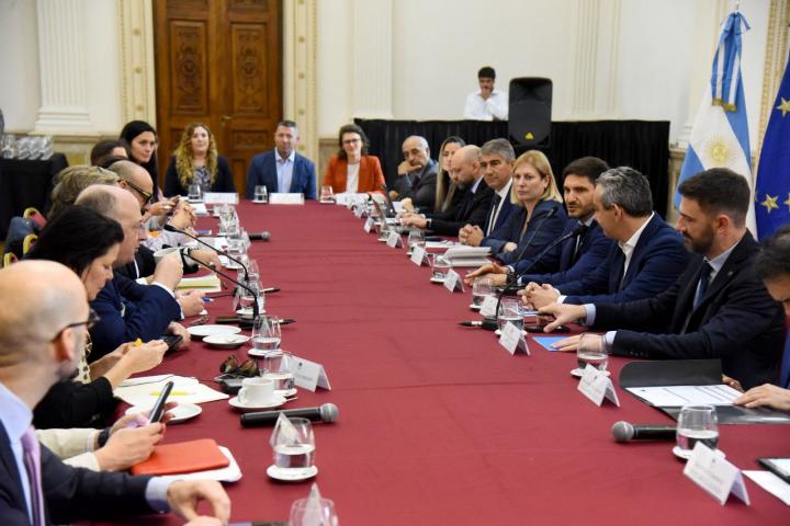 “El mundo nos brinda la oportunidad de que Santa Fe crezca”