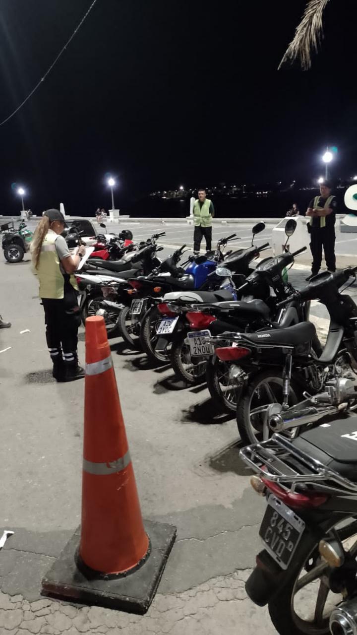 Santa Fe: retienen motos y autos en fuertes operativos de control