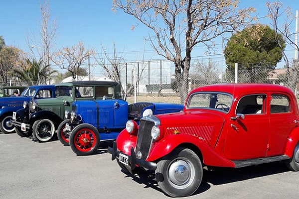 Una buena noticia para los dueños de autos clásicos y antiguos