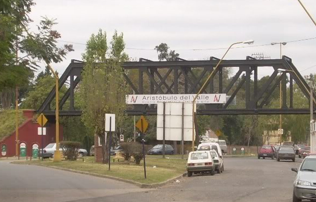 Comerciantes de Aristóbulo al costo