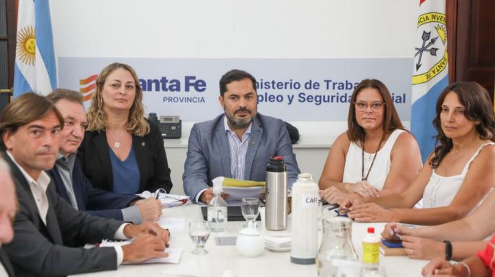 El gobierno aspira a llegar un acuerdo con todos los gremios