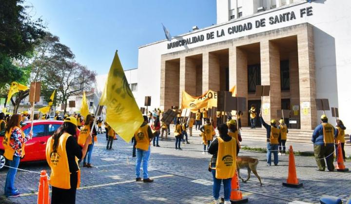 Municipales de la ciudad de Santa Fe paran tres días