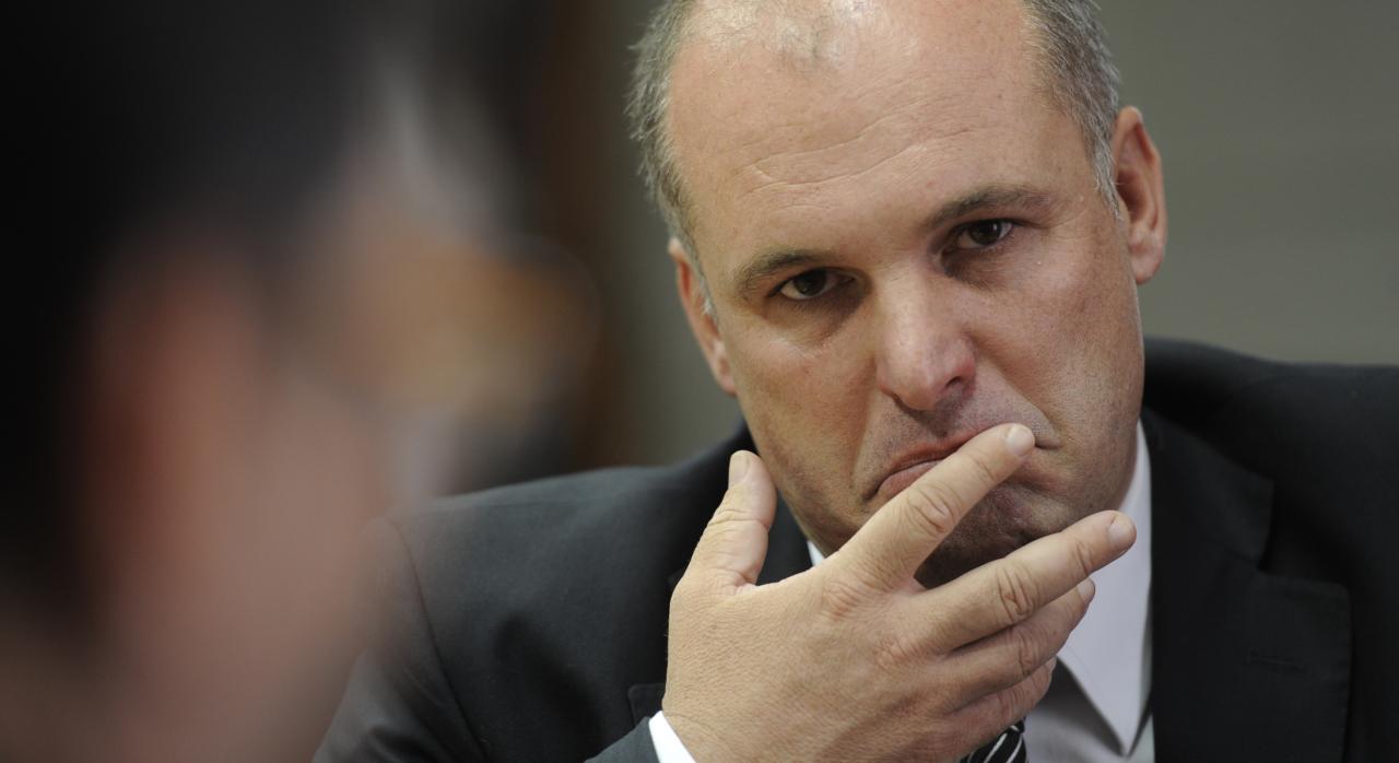 Henn: “Quieren romper el Frente Progresista” 